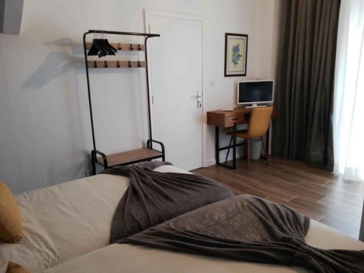 Victoria Guest House Фурнаш Экстерьер фото
