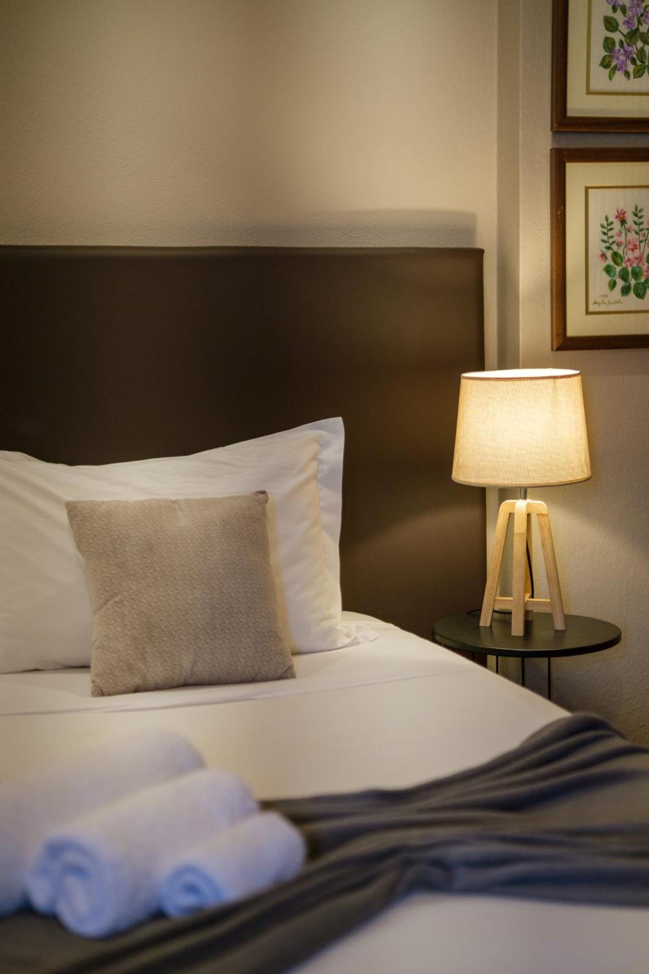 Victoria Guest House Фурнаш Экстерьер фото