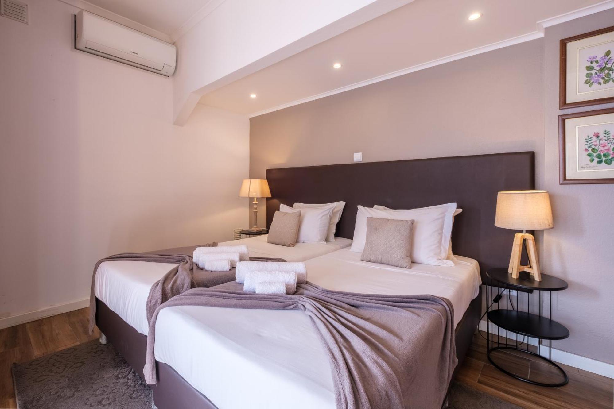 Victoria Guest House Фурнаш Экстерьер фото